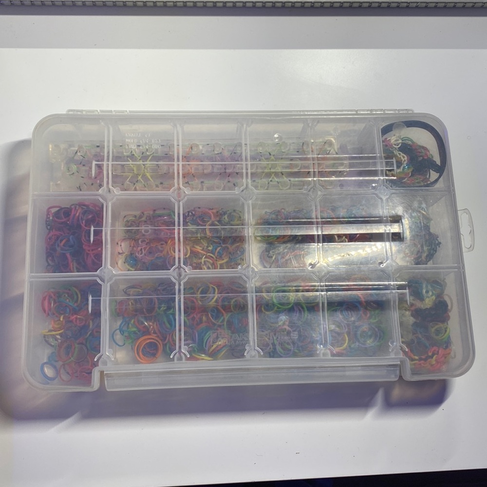 Giant Rainbow Loom Case